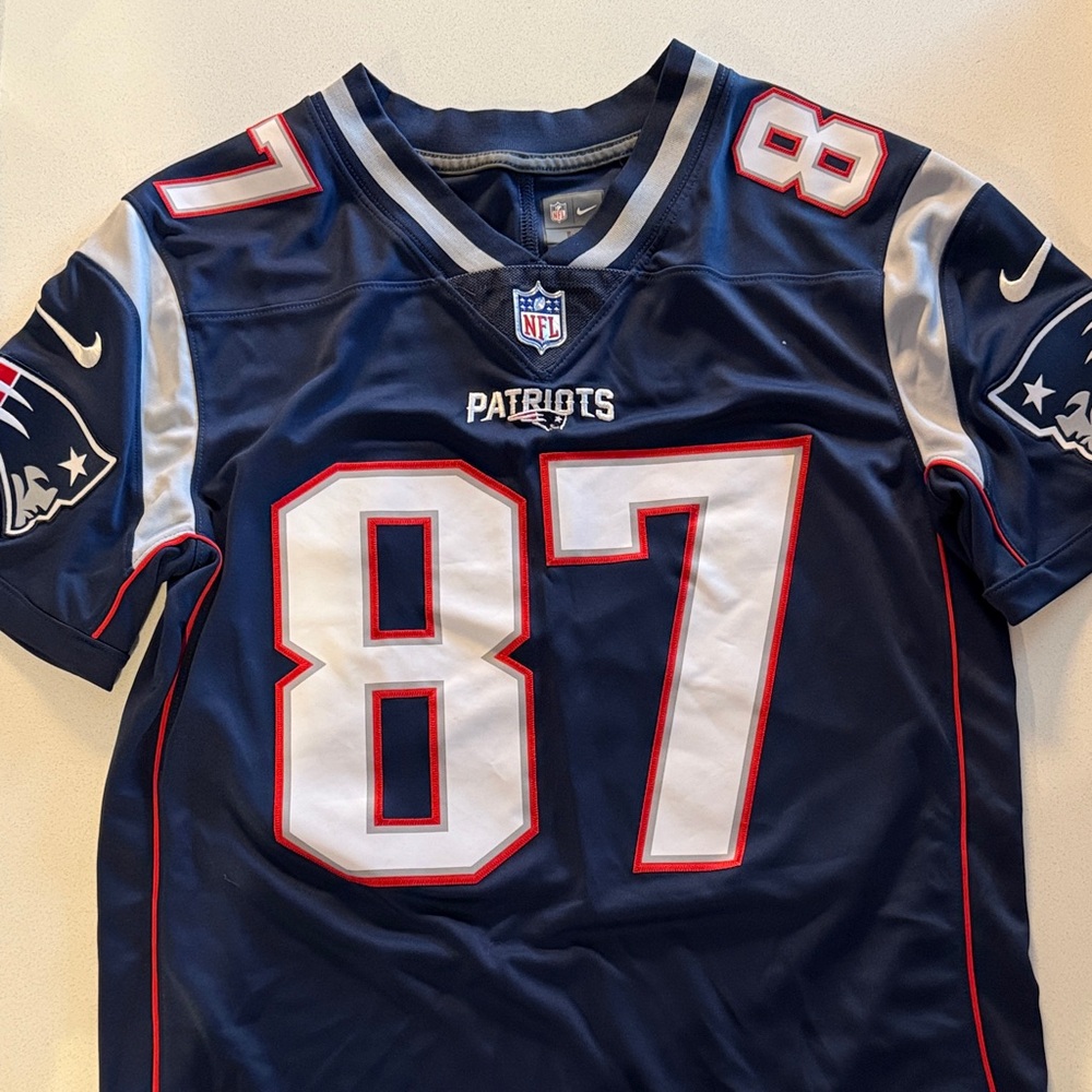 Nike Men’s Navy New England Patriots Gronkowski #87 Jersey White & Red Accents